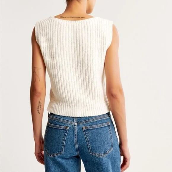 Abercrombie & Fitch Shaker Sleeveless Sweater Tank/Vest size XS - Picture 2 of 13